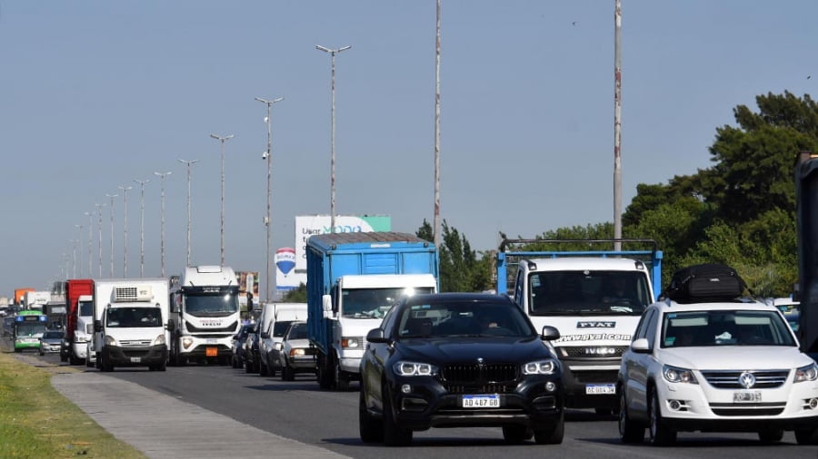 RIGE LA RESTRICCIÓN DE CIRCULACIÓN DE CAMIONES POR EL FIN DE SEMANA ...
