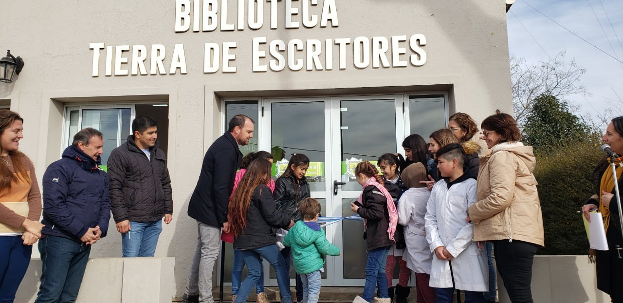 EL INTENDENTE DE RIVADAVIA INAUGURÓ LA NUEVA BIBLIOTECA MUNICIPAL DE ...