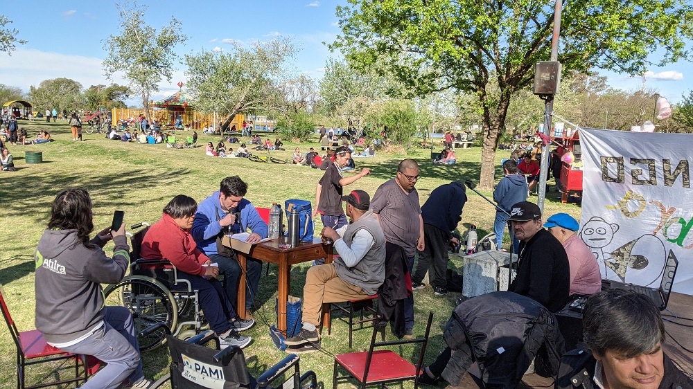 FESTEJOS DEL DÍA DE LA PRIMAVERA EN EL PARQUE MUNICIPAL CON MÚSICA ...