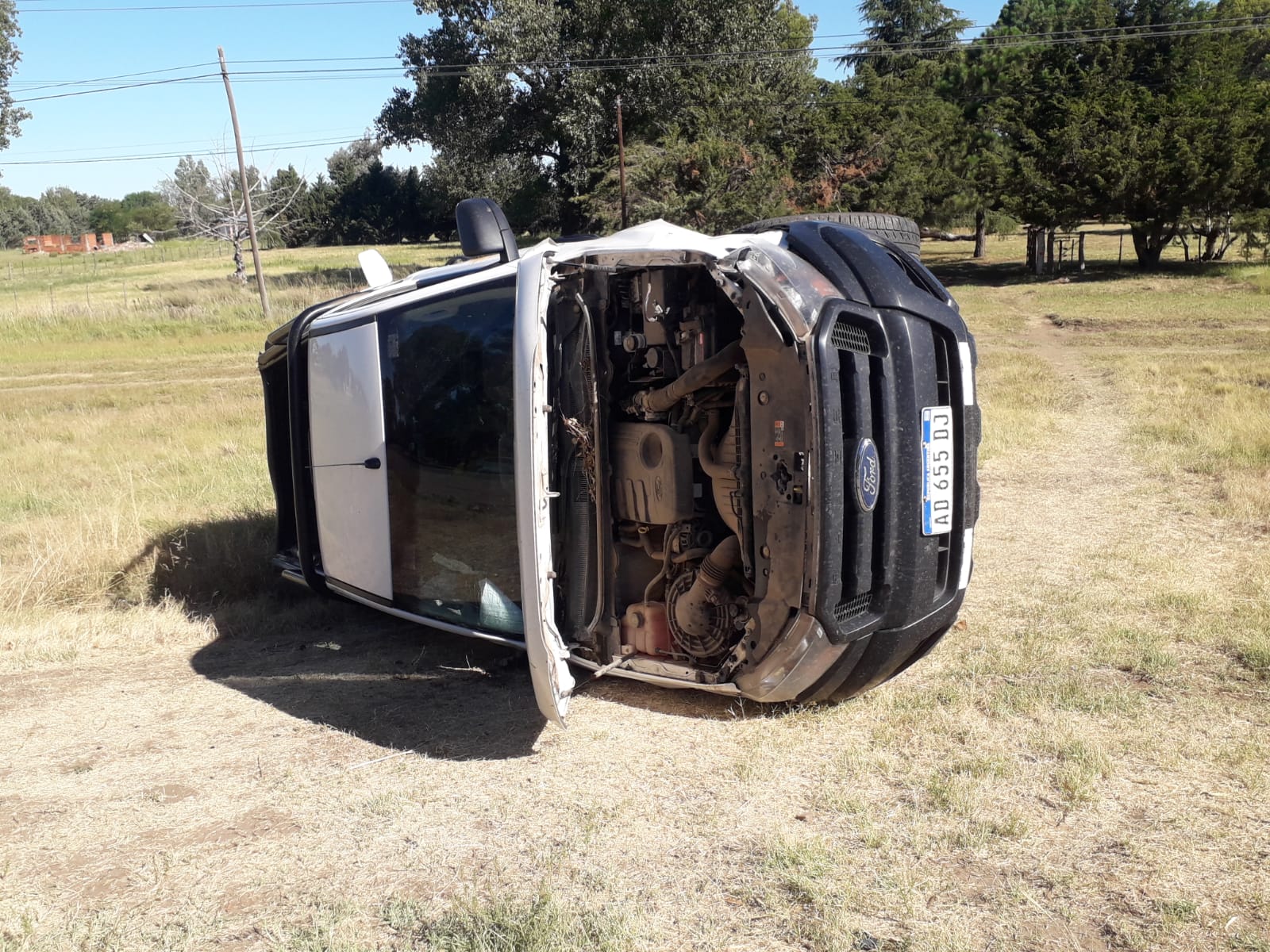 CHOCARON UN AUTO Y UNA CAMIONETA EN RUTA 5 ENTRE LAS DOS ROTONDAS: LA ...